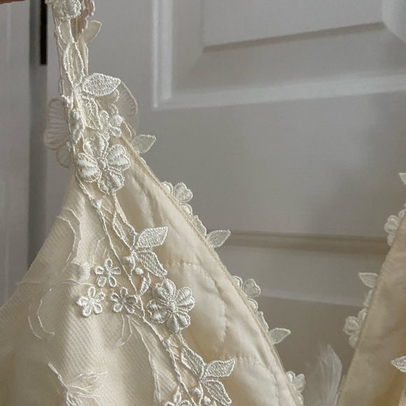 Claire Pettibone Ivory Constance Wedding Dress - Picture 12 of 15